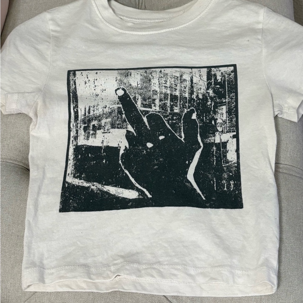 Urban Outfitters cropped White Graphic Tee
